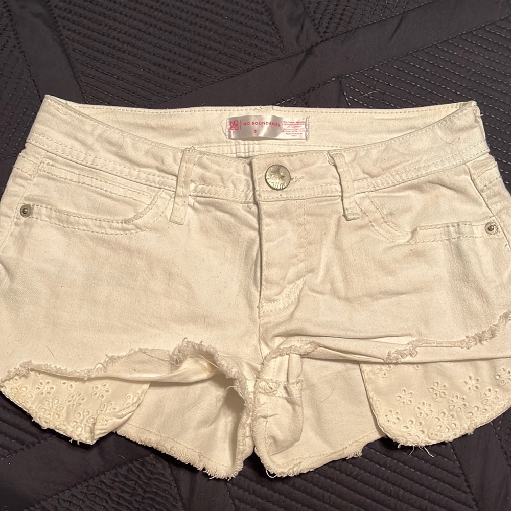 white kids shorts